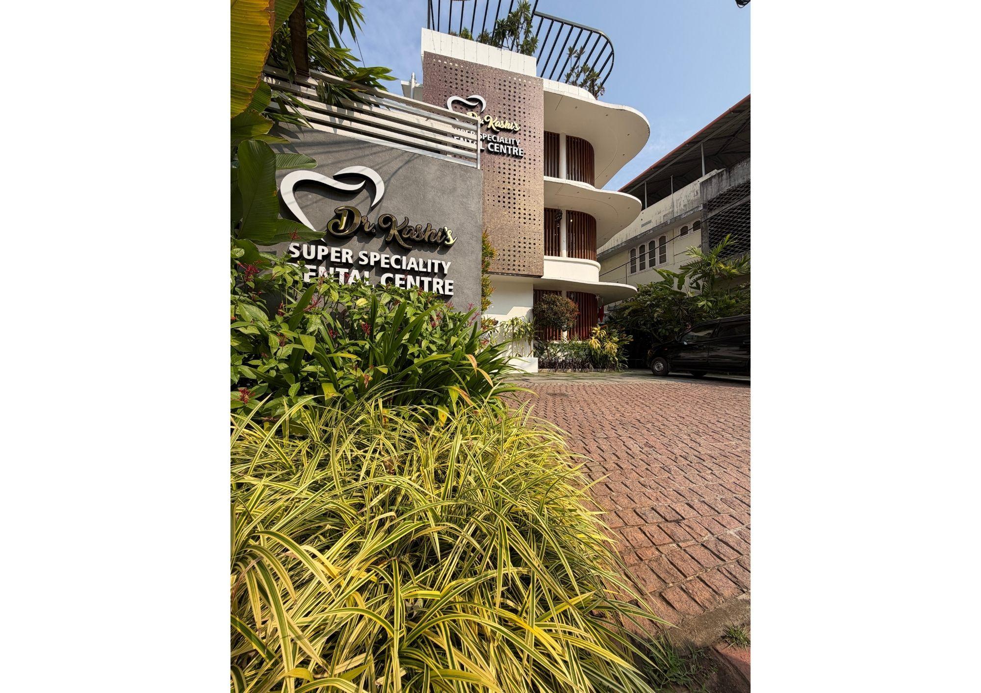 Dr. Kashi’s Super Speaciality Dental Center, Kerala